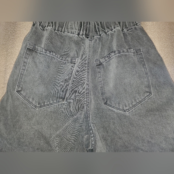 Vervet Flying Monkey Ruffle High Waist Black Faded Jean shorts SZ S - Picture 4 of 6